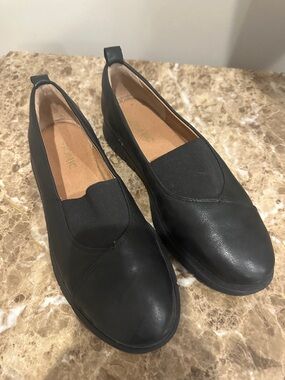 Vionic Black Leather Slip-On Loafers for Women